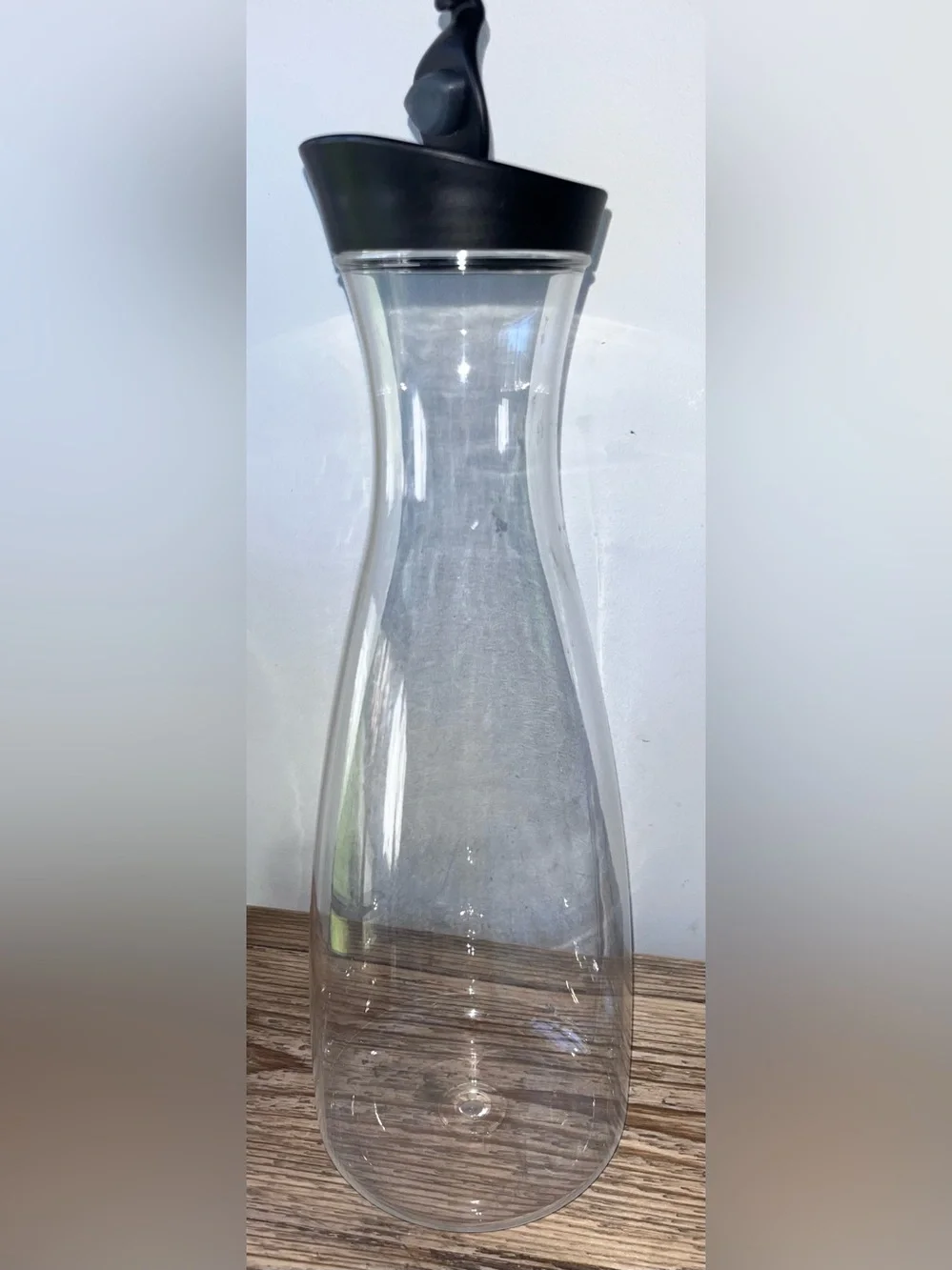 Clear Plastic Carafe with Black Pour-Top lid for infused Water, juice, iced tea